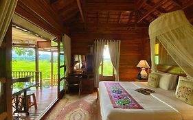 Nan Seasons Boutique Resort